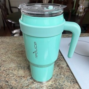 REDUCE tumbler 40oz in mild-mint